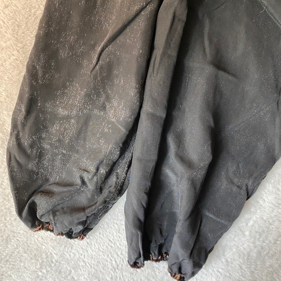 Chelsea & Violet Dark Floral Boho Velvet Blouse Crop Top Women M Brown Romantic - Picture 6 of 9